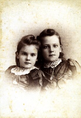 Two Unknown Girls Davis Dewolfe Album