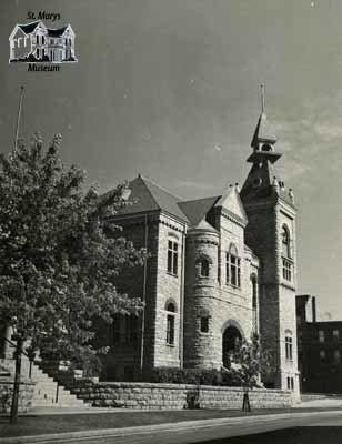 St. Marys Town Hall, 1948