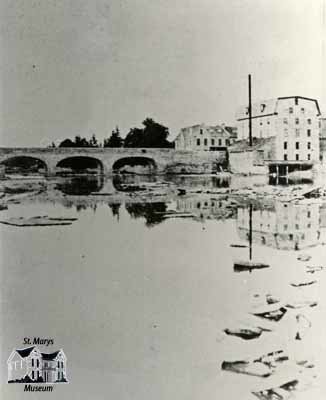 Victoria Bridge Over the Thames River, 1884