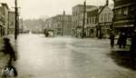 Flood of 1937, Looking West on Queen Street