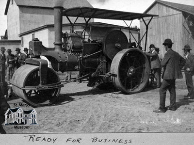 Unloading the Road Roller, 1903