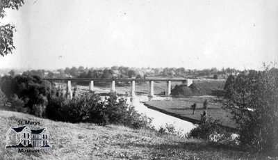 View of Sarnia Bridge, c. 1908