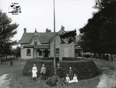 McCorquodale Family Portrait and Home, c. 1902-1906