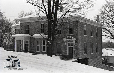 46 Church St. S., 1980s