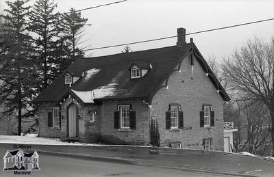 615 Queen St. E., 1980s