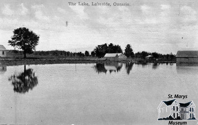 The Lake, Lakeside