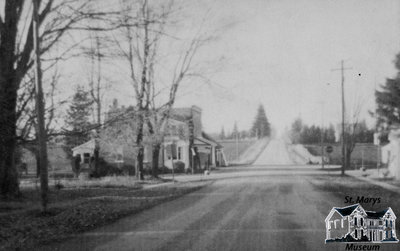 Lakeside Store and Intersection