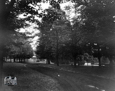 Weir's Park, Church Street