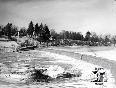 Dam in Winter - Lots of Ice