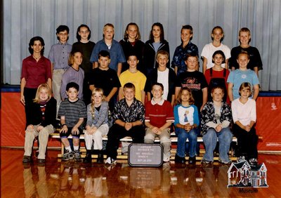 Arthur Meighen Public School Class Photo, Grade Six