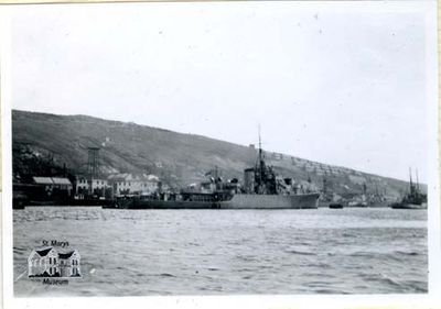 HMCS Stone Town at Bay