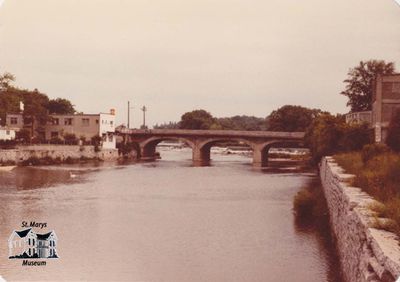 Thames River and Victoria Bridge