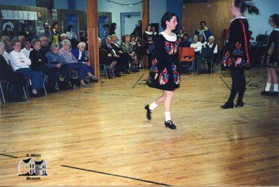 Dancing Girls