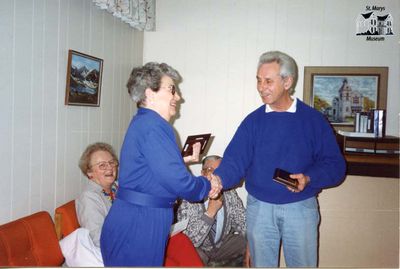 Noel Patterson Presents an Award