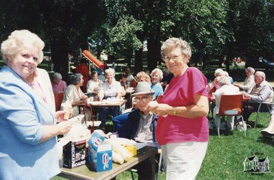 Ice Cream at Friendship Centre Picnic