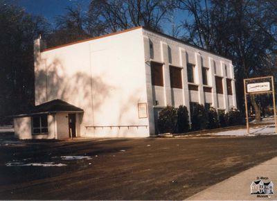 Friendship Centre Prior to Mural