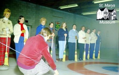 St. Marys Curling Club - curling class