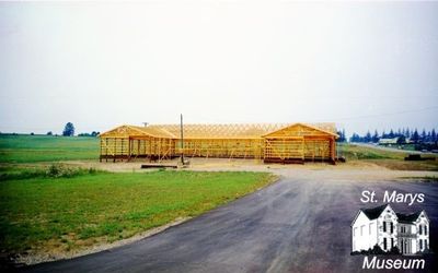 HY-Line Chicks Hatchery