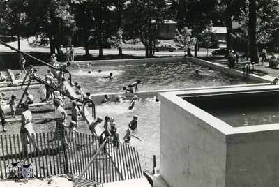 Cadzow Park Pool, ca. 1950