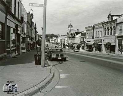 Queen Street looking west from the corner of Queen and Church, 1984