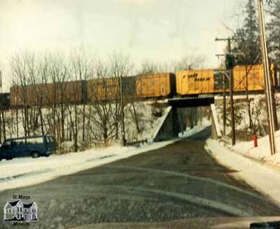 Train heading out of St. Marys via the Sarnia Bridge