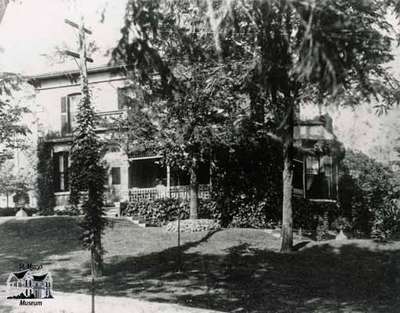 Dr. Mathieson's house - 109 Wellington Street North