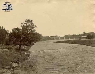 Thames River with Sarnia bridge in distance