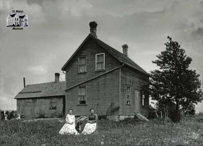 Two Women and Farmhouse, c. 1902-1906