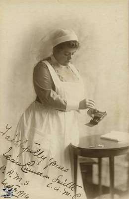 Woman: nurse