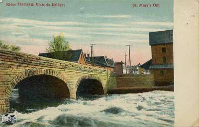 River Thames & Victora Bridge