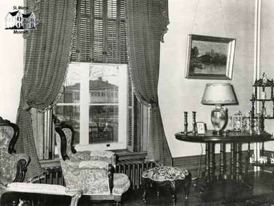 Living room at Ercildoune