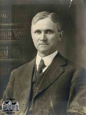 Dr. A. A. Knox