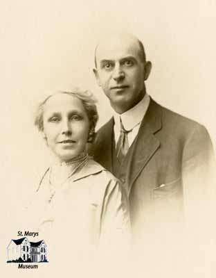 Janet McIntyre Dieterle and her husband