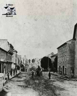 Queen Street looking east