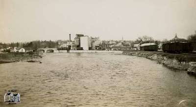 Aftermath of flood of 1937, taken from Park Street bridge