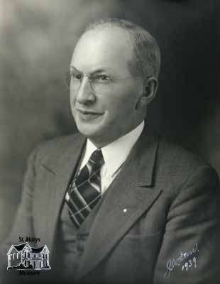 J.W. Durr, Clerk of St. Marys in 1939