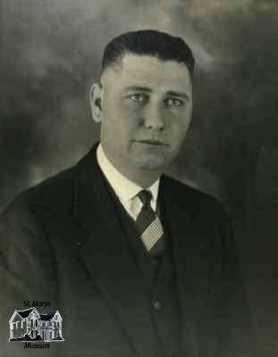 Andrew McVittie, Mayor of St. Marys (1932)