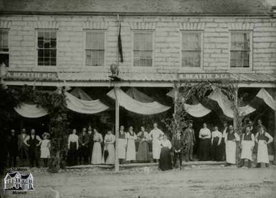 Beattie's storefront and staff during Old Boy's Reunion - July 19, 1899