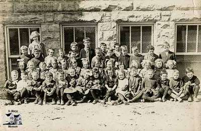 Mary Spark's Class, 1914