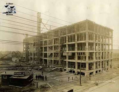 New Wrigley Building, Toronto while under construction (April 23, 1915)