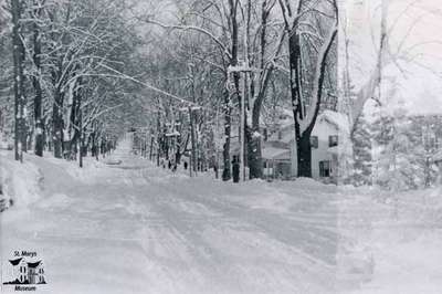 Widder Street at Peel Street looking east, 1950s