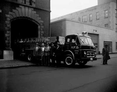 Aerial #7 fire truck for Hamilton, Ontario.