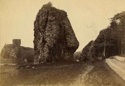 Clach a Choin or the Dog Pillar and Dunolly Castle, Oban