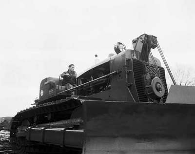 An IHC TD-24 crawler tractor owned by W.L. Ballentine Co., Ltd. (Toronto, Ontario).