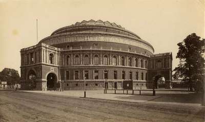 Albert Hall, Stirling