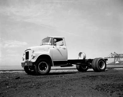 An IHC BC 170 truck.