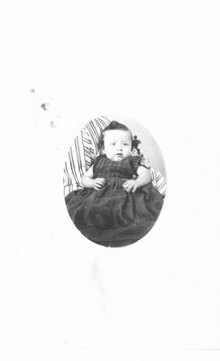 Portrait of an unidentified infant.