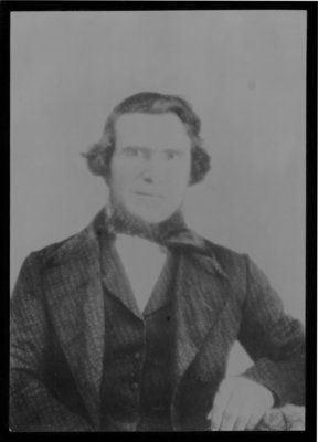 Portrait of an unidentified gentleman.