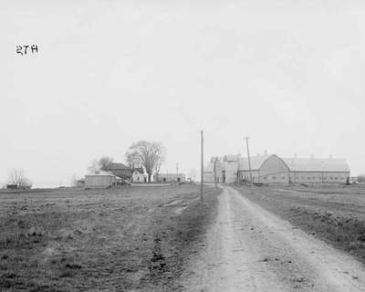 Pyke Farms, Wolfe Island, ON