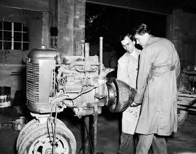 Farm Equipment Workshop, Wallaceburg, ON